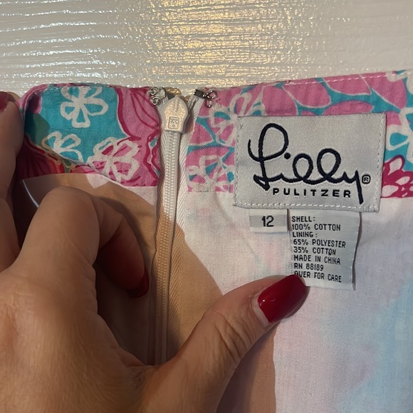 Lilly Pulitzer White label skirt.  Pink flowers against aqua background. Size 12 - Picture 8 of 16